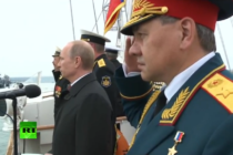 Vladimir Poutine célèbre la fin de la seconde guerre mondiale en Crimée